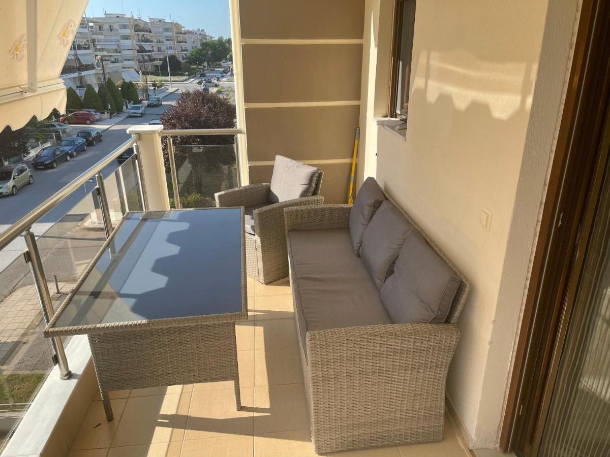 Luxury And Sunny Apartment 250 Mts From The Beach!! Peraía Exterior foto